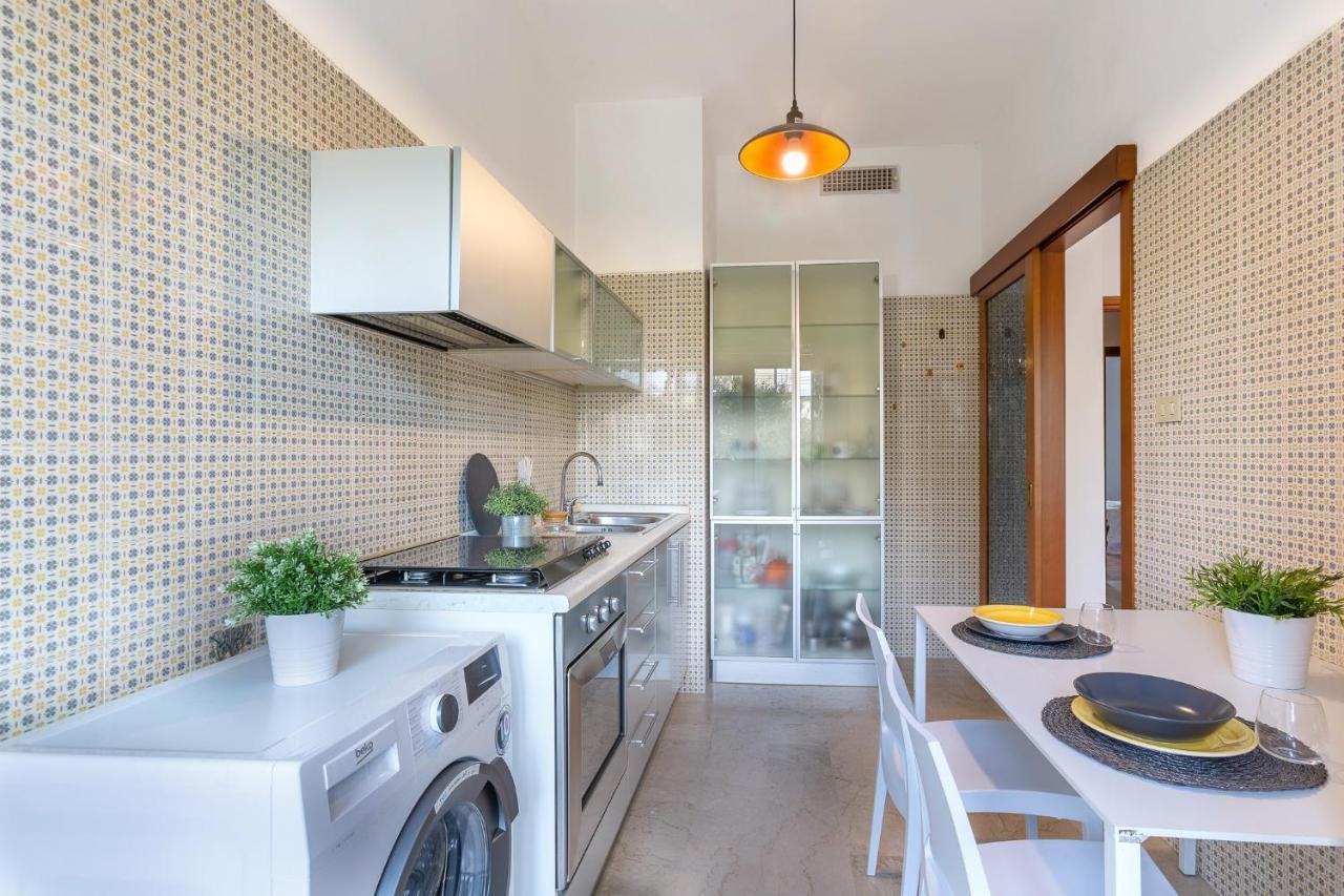 Ferrara A 5 Min Dalla Stazione Apartment X5 Luaran gambar